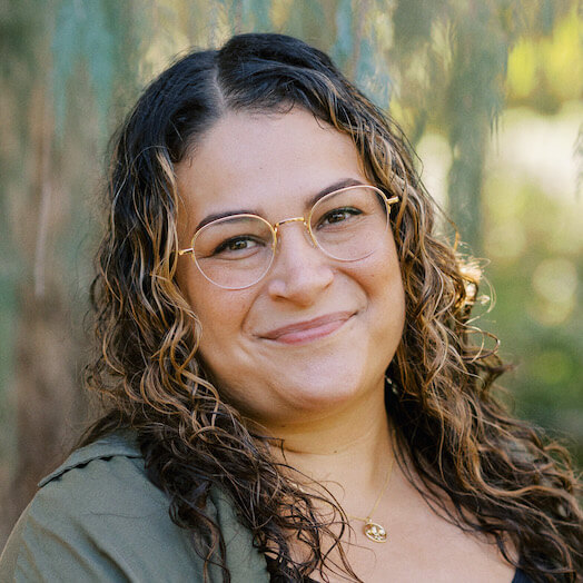 Justine Marine, AMFT (she/her)